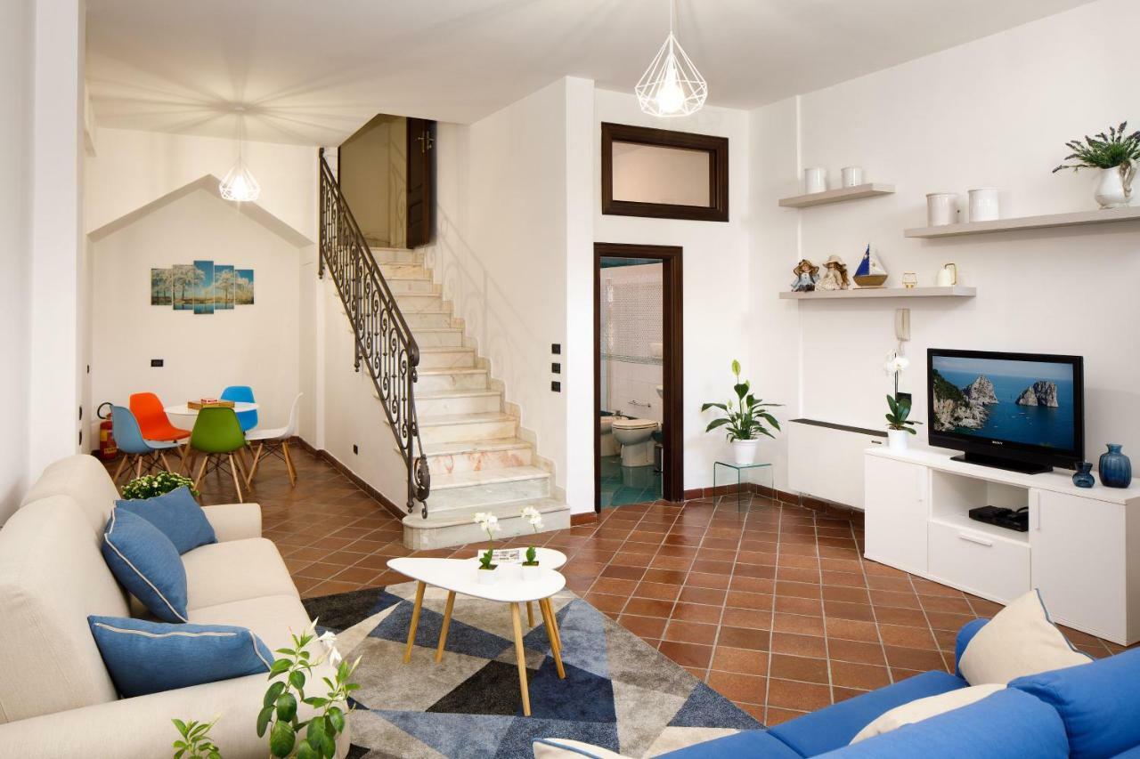Villa D'Esposito - Sorrento Coast Сант'Аньєлло Екстер'єр фото